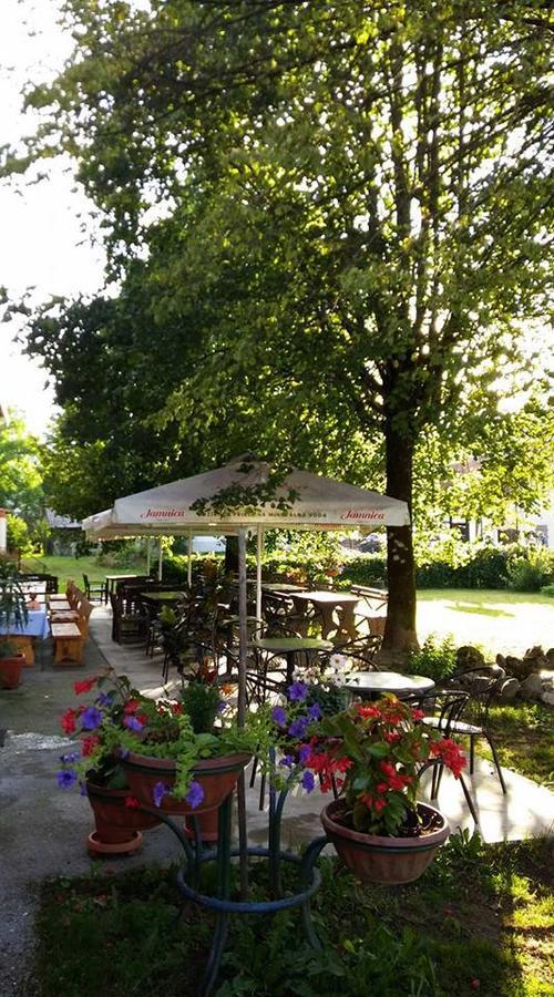 Hotel Mance Brod na Kupi Kültér fotó